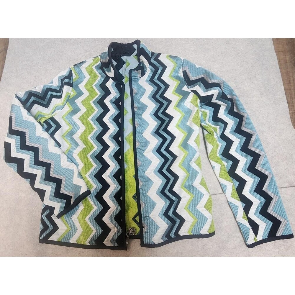 Wind River Woman's Tapestry Jacket Size Medium Boho Hippie Retro Glam